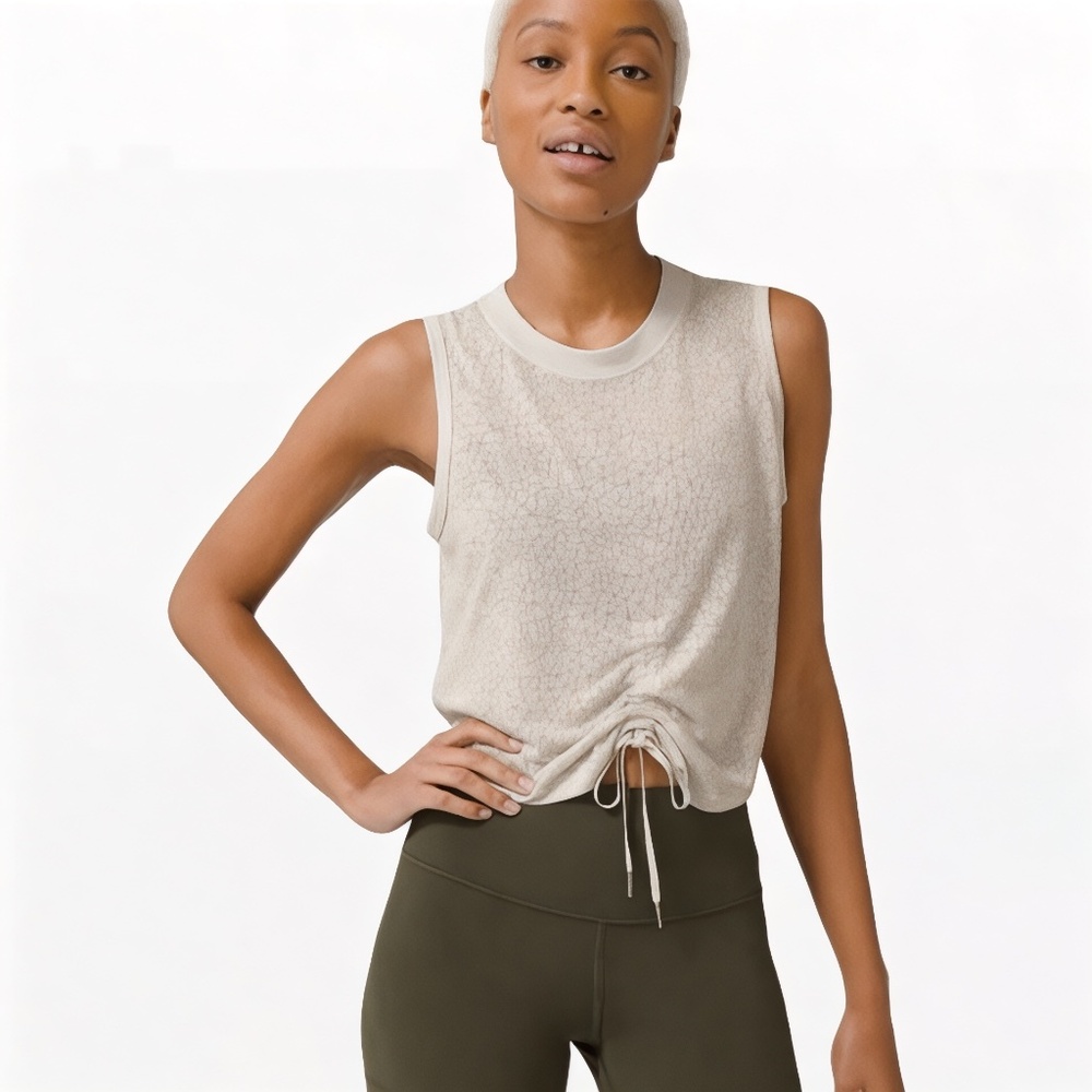 Lululemon Cream Relaxed Fit Cropped Tank Top Size 8